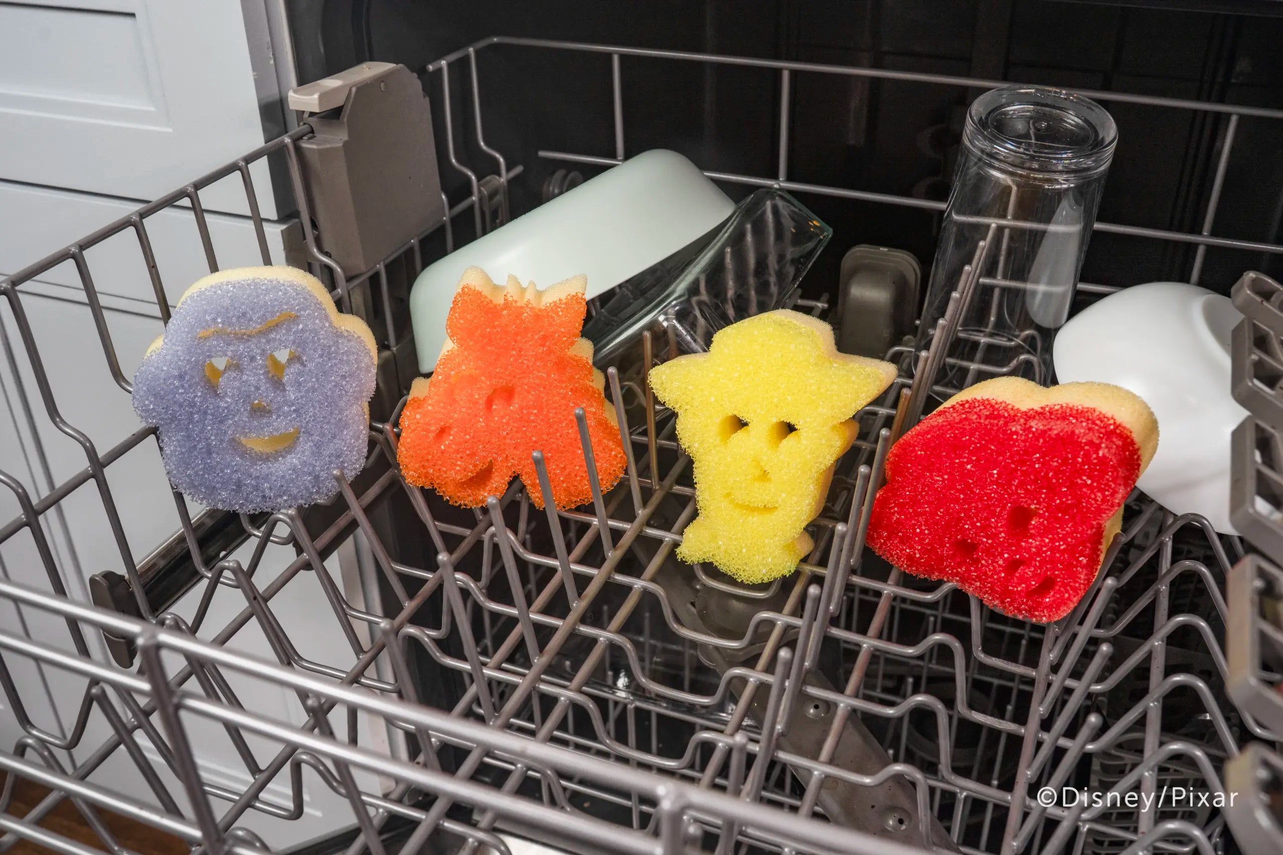 Scrub Mommy Disney and Pixar’s Toy Story Sponges Collector’s Edition – 4 Count (LVIY)