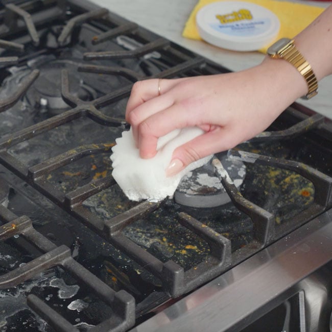 Scrub Daddy Stove & Cooktop Cleanser with Scrub Mommy (O01Y)